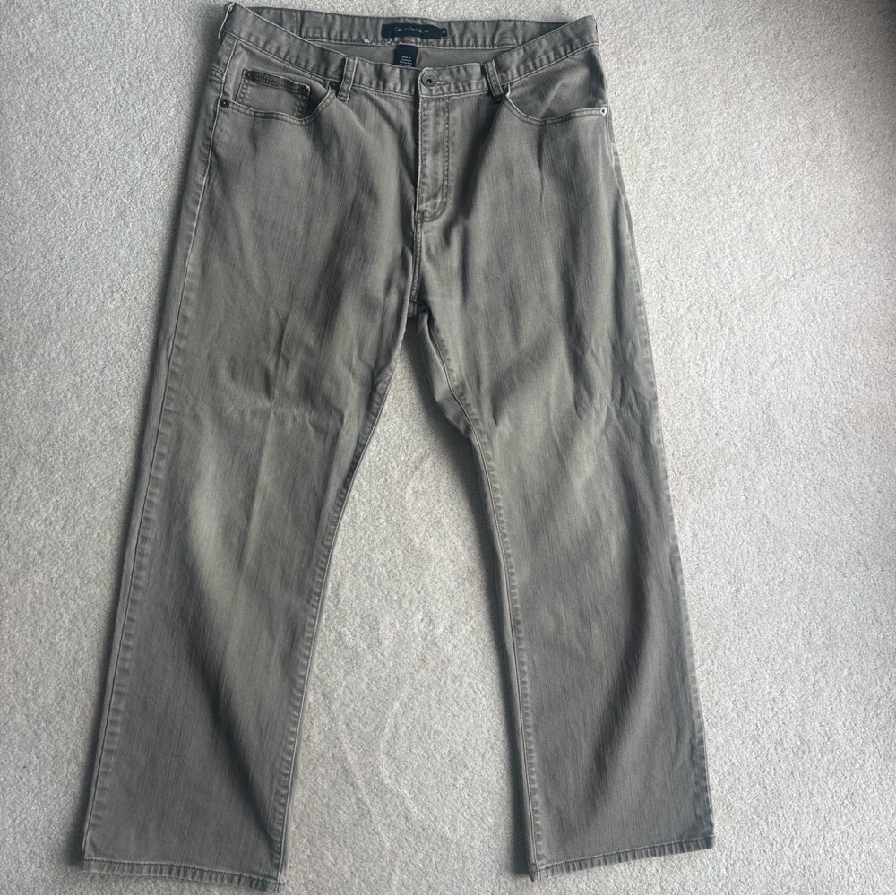 Calvin Klein Men's 38/30 Light Beige Straight Jeans